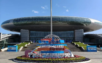 Leader Energy Sparklights 2025 Asia-Expo Europa